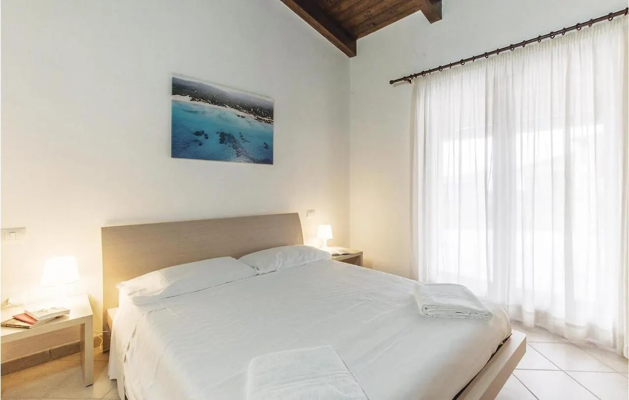 3 Bedroom Cozy Home In Trinita Dagultu Ot Li Valcaggi Italia